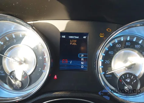 2012 Chrysler 300C from USA, damaged, VIN 2C3CCAET2CH256383